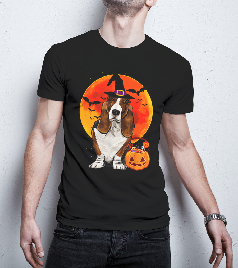 Basset Hound Witch Hat Halloween Pumpkin Candy Holder With Full Moon And Bats T-Shirt