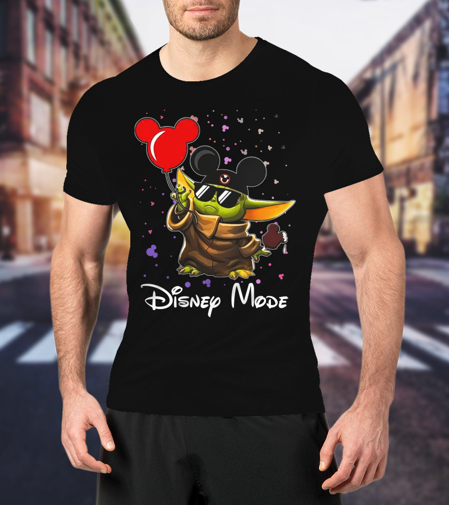 Disney Mode Baby Yoda With Mickey Balloon And Ears T-Shirt