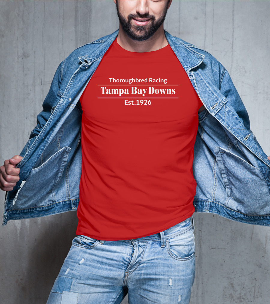 Thoroughbred Racing Tampa Bay Downs Established 1926 T-Shirt