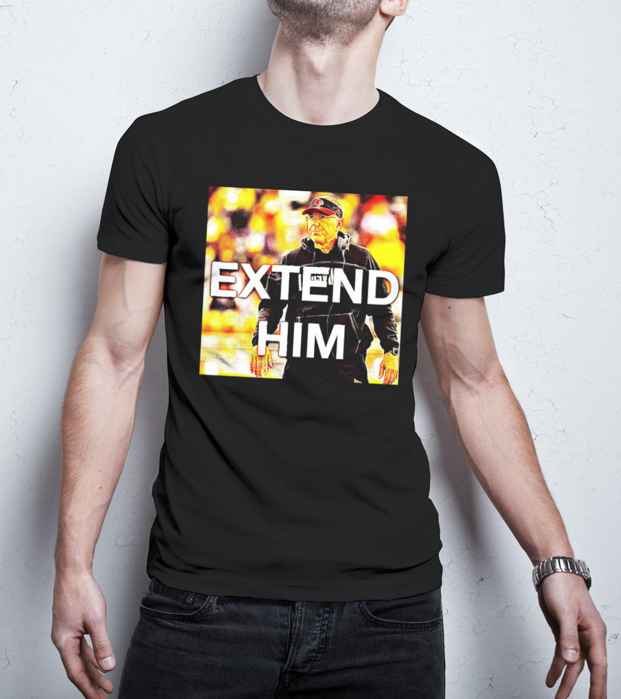 EXTEND HIM Coach With Headset And Red Cap T-Shirt