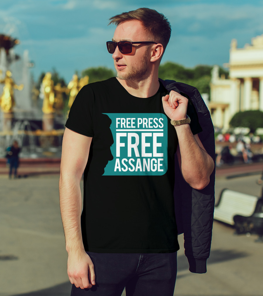 Free Press Free Assange Silhouette Campaign T-Shirt