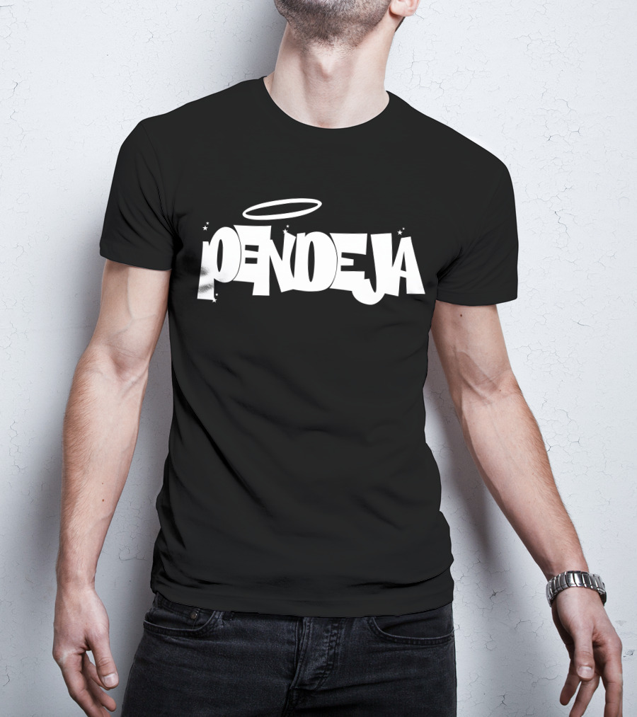 Familia Metiche Pendeja Halo Text T-Shirt