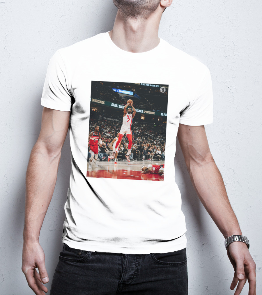 Kevin Durant Nets Dunk Against Washington Wizards NBA Action T-Shirt