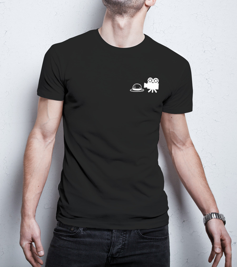 TV Animation One Piece Staff Henry Thurlow Straw Hat Pirate Film Camera T-Shirt