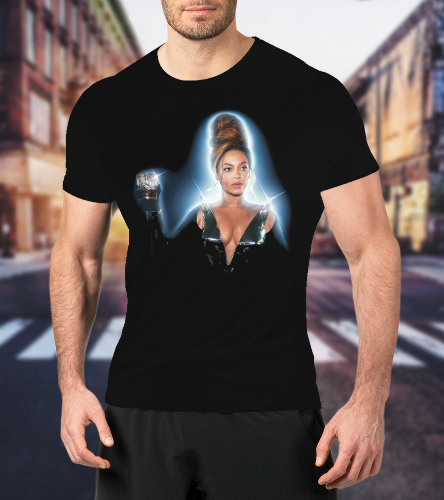 Beyonce That Girl Track Iconic Glamorous Photo With Drink T-Shirt
