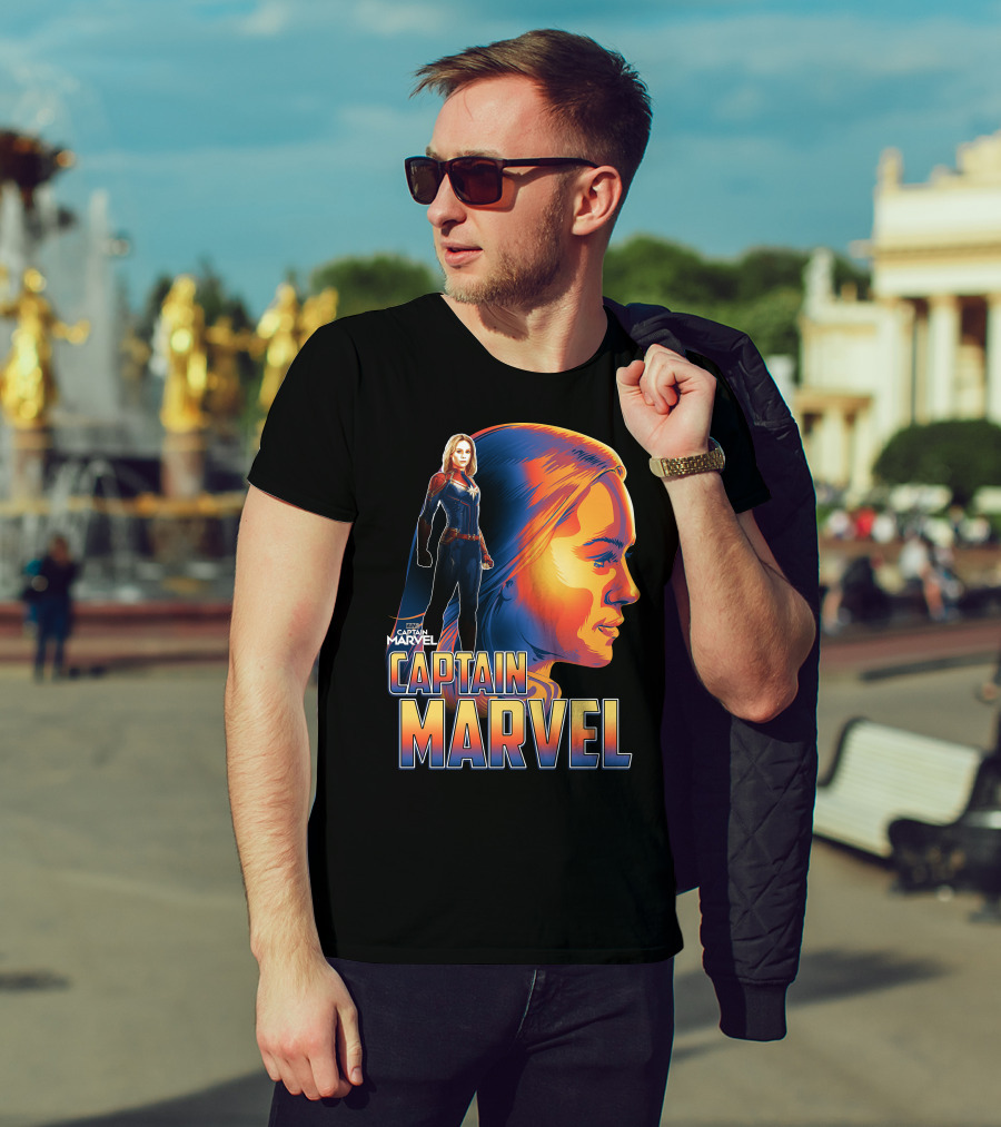Captain Marvel Heroic Sunset Profile T-Shirt