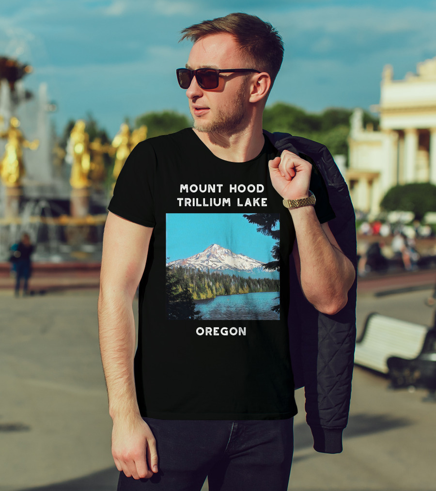 Mount Hood Trillium Lake Oregon T-Shirt