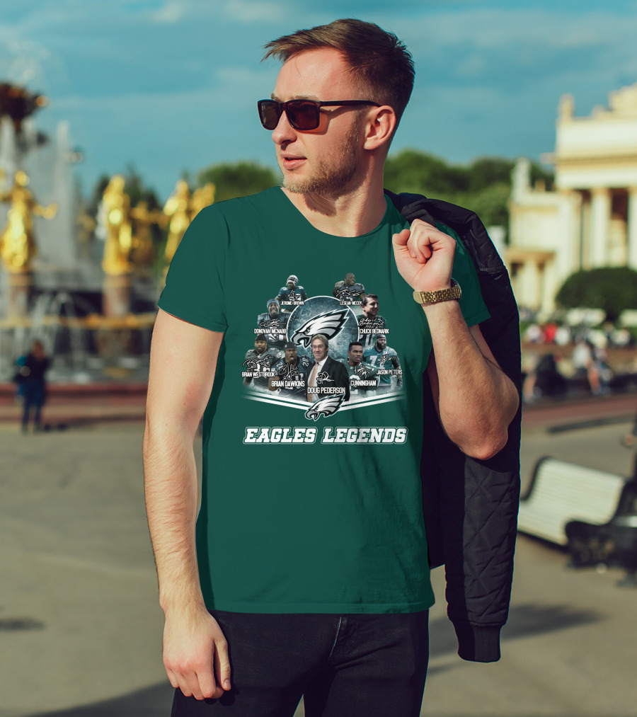 Eagles Legends Jerome Brown Lesean Mccoy Donovan Mcnabb Chuck Bednarik Brian Westbrook Brian Dawkins Doug Pederson Randall Cunningham Jason Peters T-Shirt
