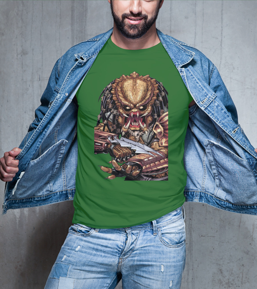 Predator Alien Holding Blade Comic T-Shirt
