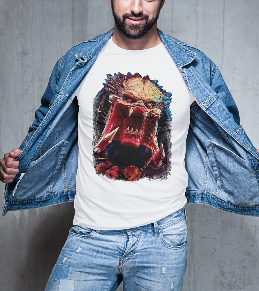 Predator Alien Creature Roaring Face T-Shirt