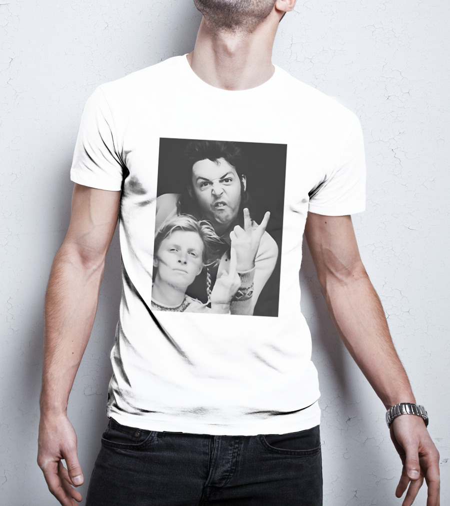 Paul Linda Wings Over Europe V Iconic Rock Duo Black White Photographic T-Shirt