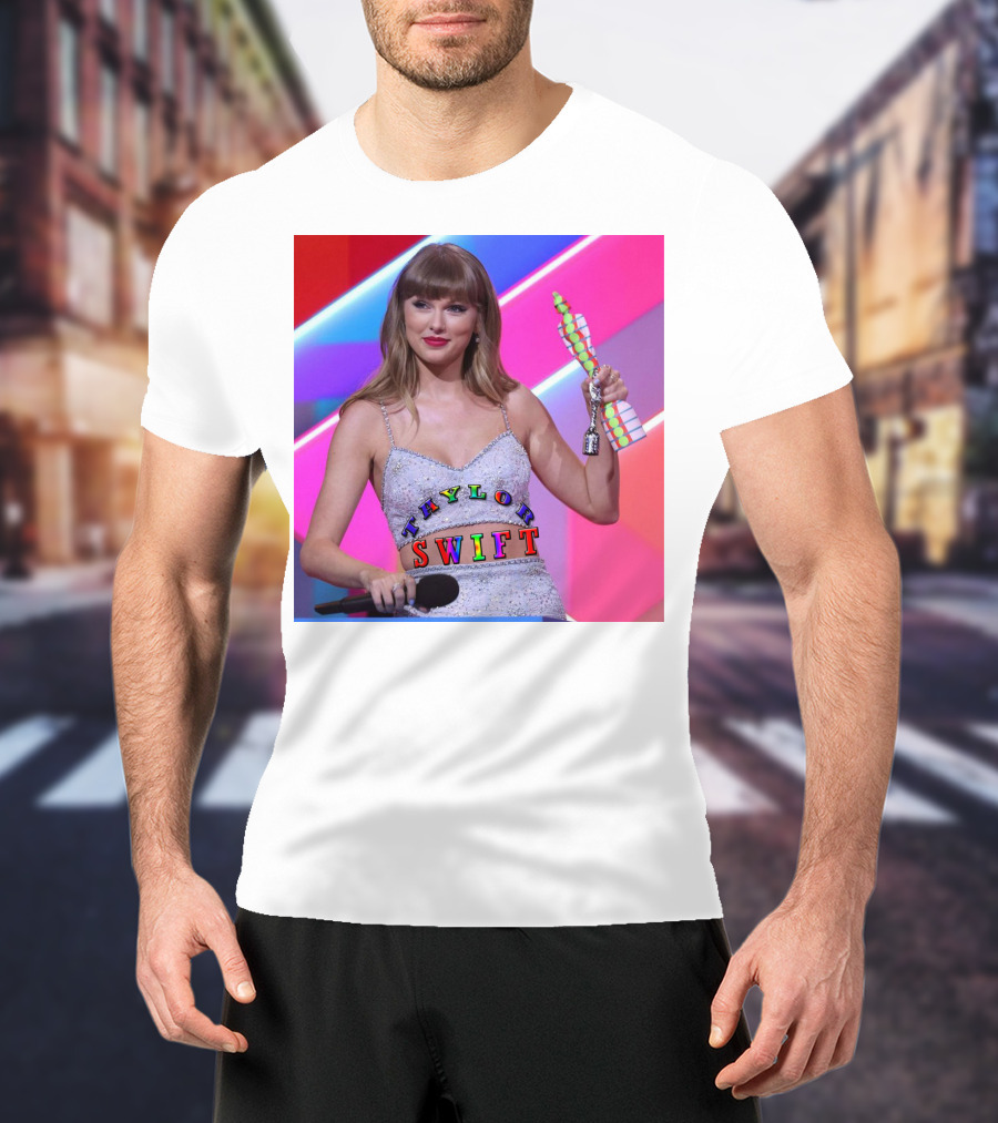 Taylor Swift Brit Awards Winning Moment T-Shirt