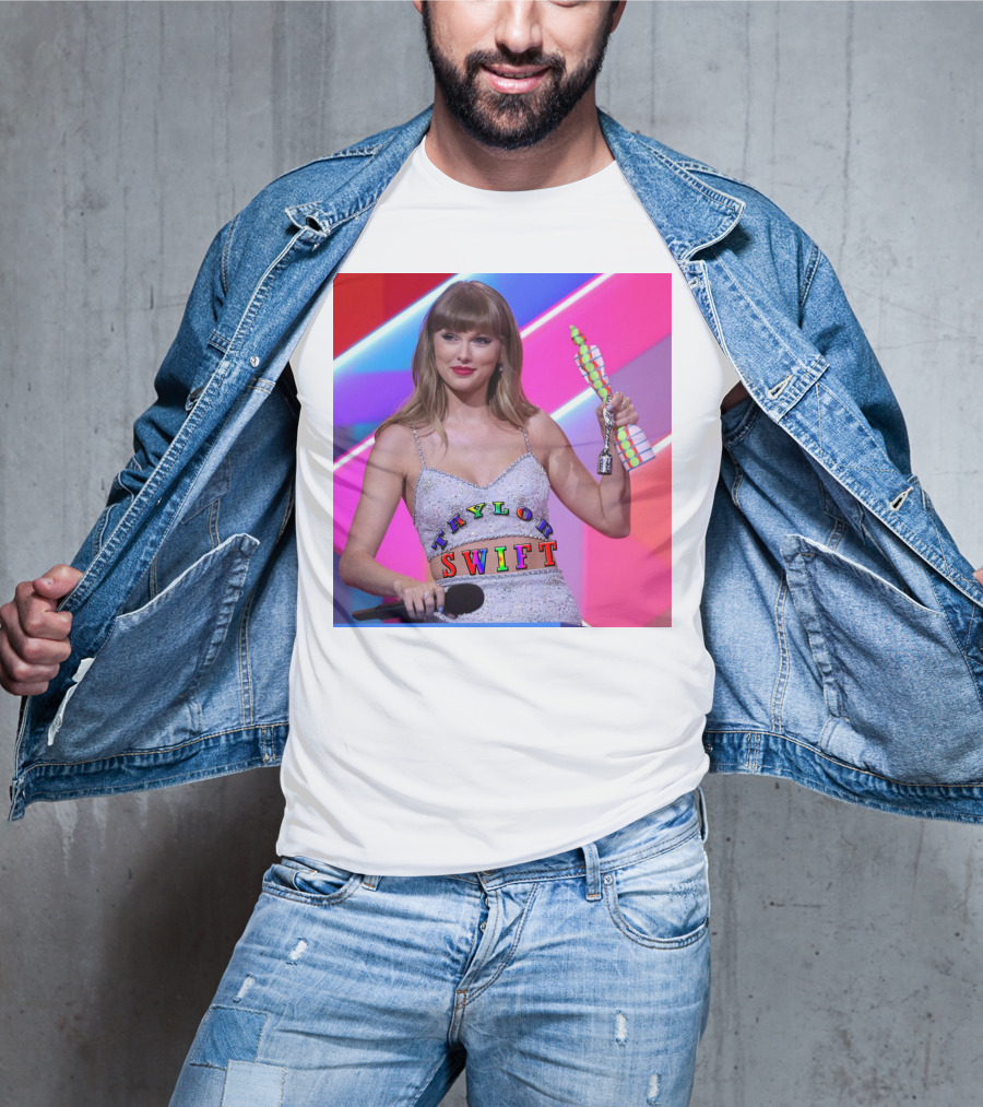 Taylor Swift Brit Awards Winning Moment T-Shirt