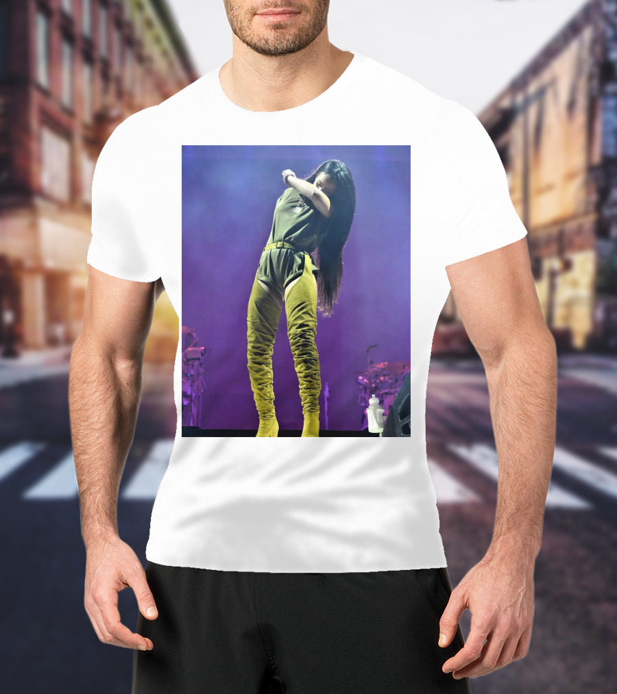 Rihanna Performing Live At Made In America Festival T-Shirt