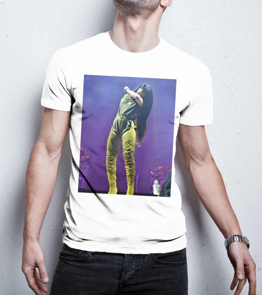 Rihanna Performing Live At Made In America Festival T-Shirt