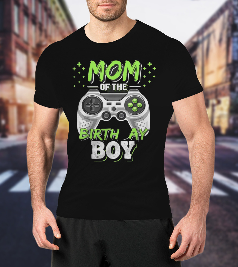 Mom Of The Birthday Boy Gamer Controller Matching Video Gamer Birthday Party T-Shirt