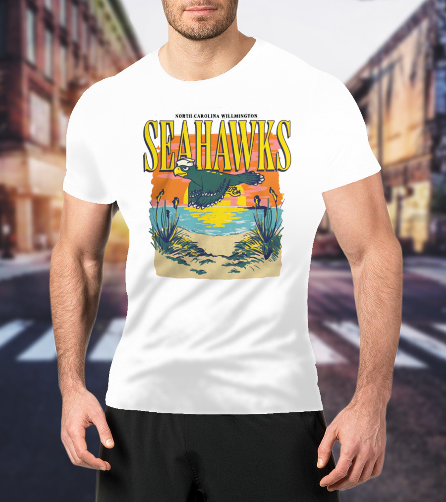 North Carolina Wilmington Seahawks Throwback Retro Beach Sunset Scene T-Shirt