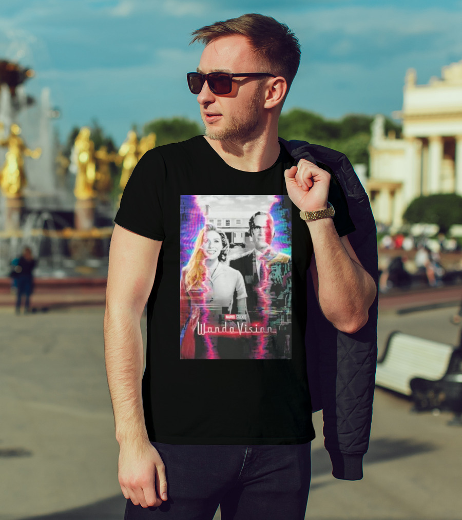Marvel Studios WandaVision Colorful Glitch Effect Retro TV T-Shirt