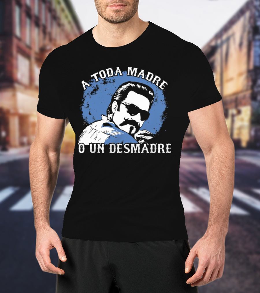 A Toda Madre O Un Desmadre Cool Mustache Sunglasses Dude Blue Circle T-Shirt