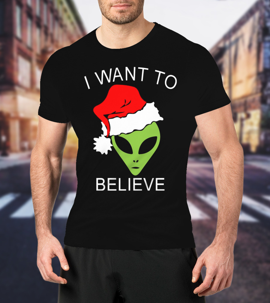 I Want To Believe Alien Santa Hat Christmas T-Shirt