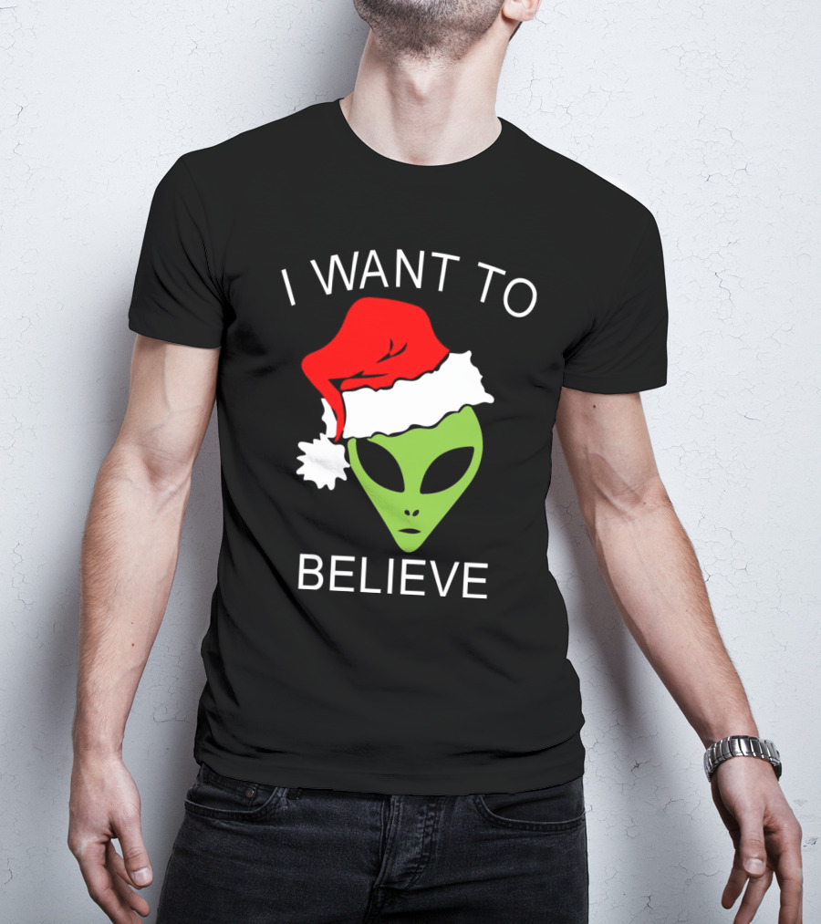 I Want To Believe Alien Santa Hat Christmas T-Shirt