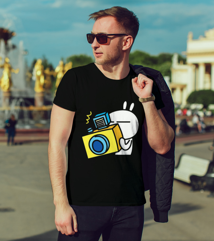 Tuzki Rabbit Camera Cartoon Character Photography T-Shirt