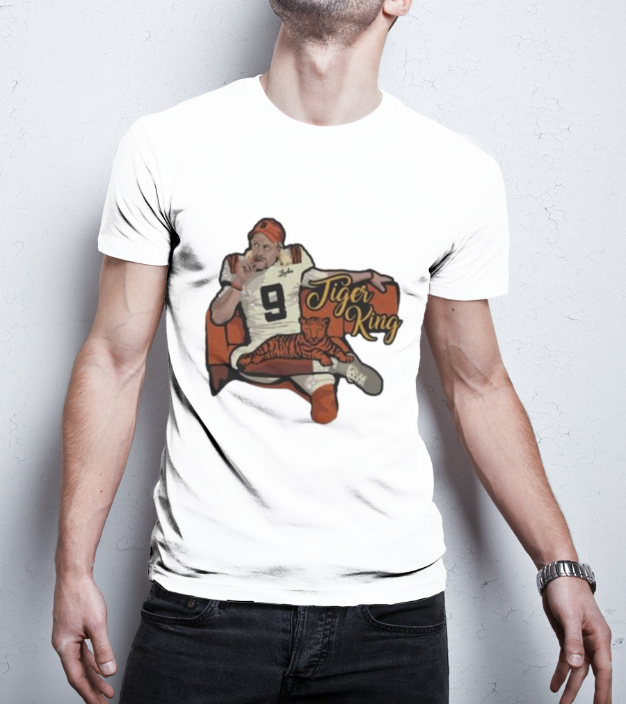 Cincinnati 9 Tiger King Football Player With Orange-Striped Tiger T-Shirt