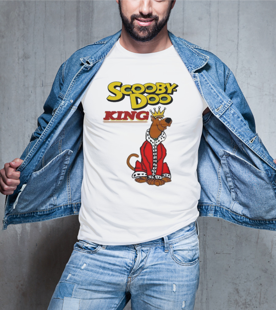 Scooby Doo King Crowned With Royal Red Robe T-Shirt