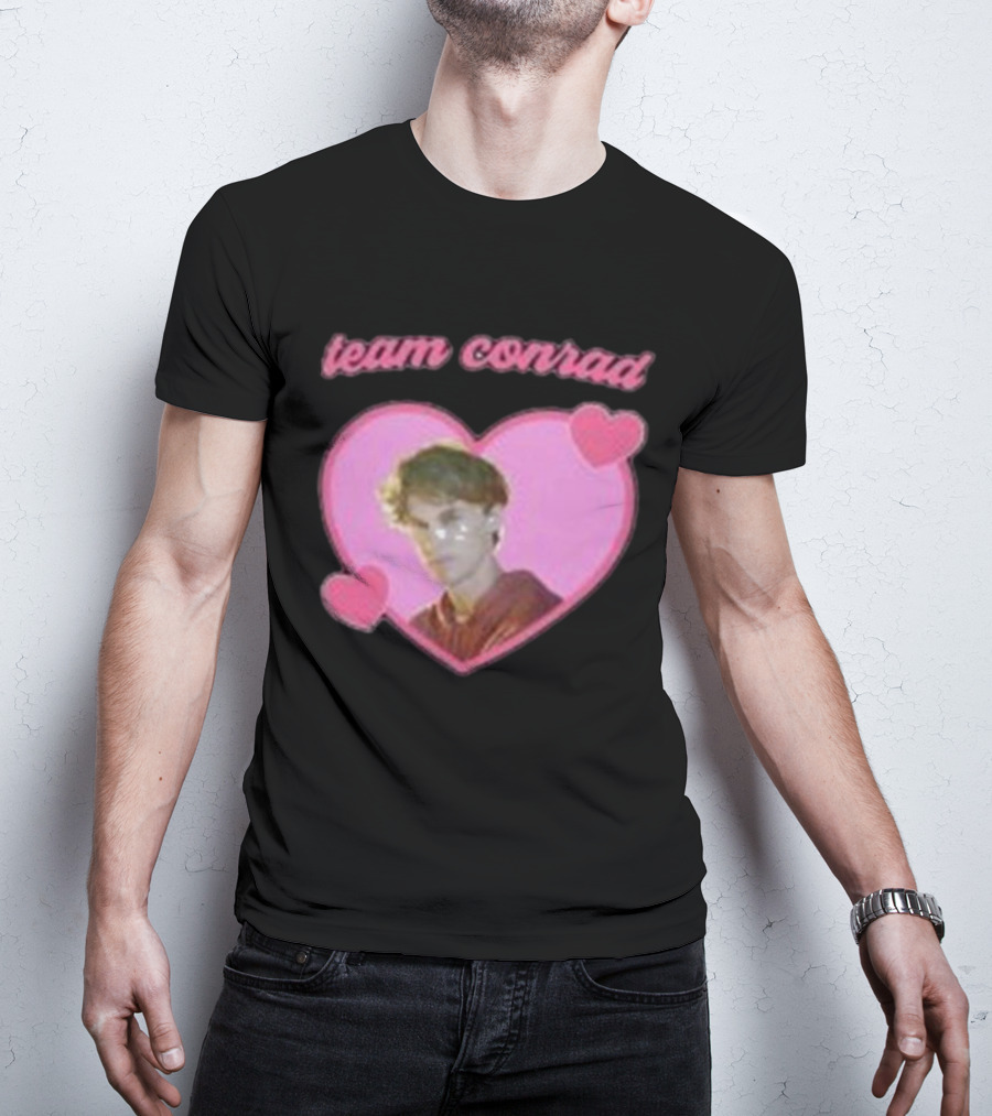 Team Conrad Heart Design Lembrar T-Shirt