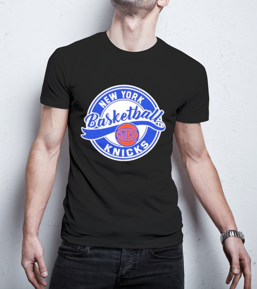 New York Knicks Basketball Circle T-Shirt