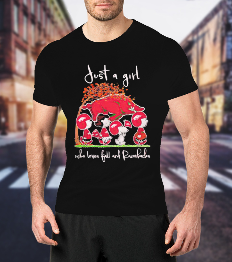 Just A Girl Who Loves Fall And Razorbacks With Peanuts Characters Under Autumn Tree T-Shirt