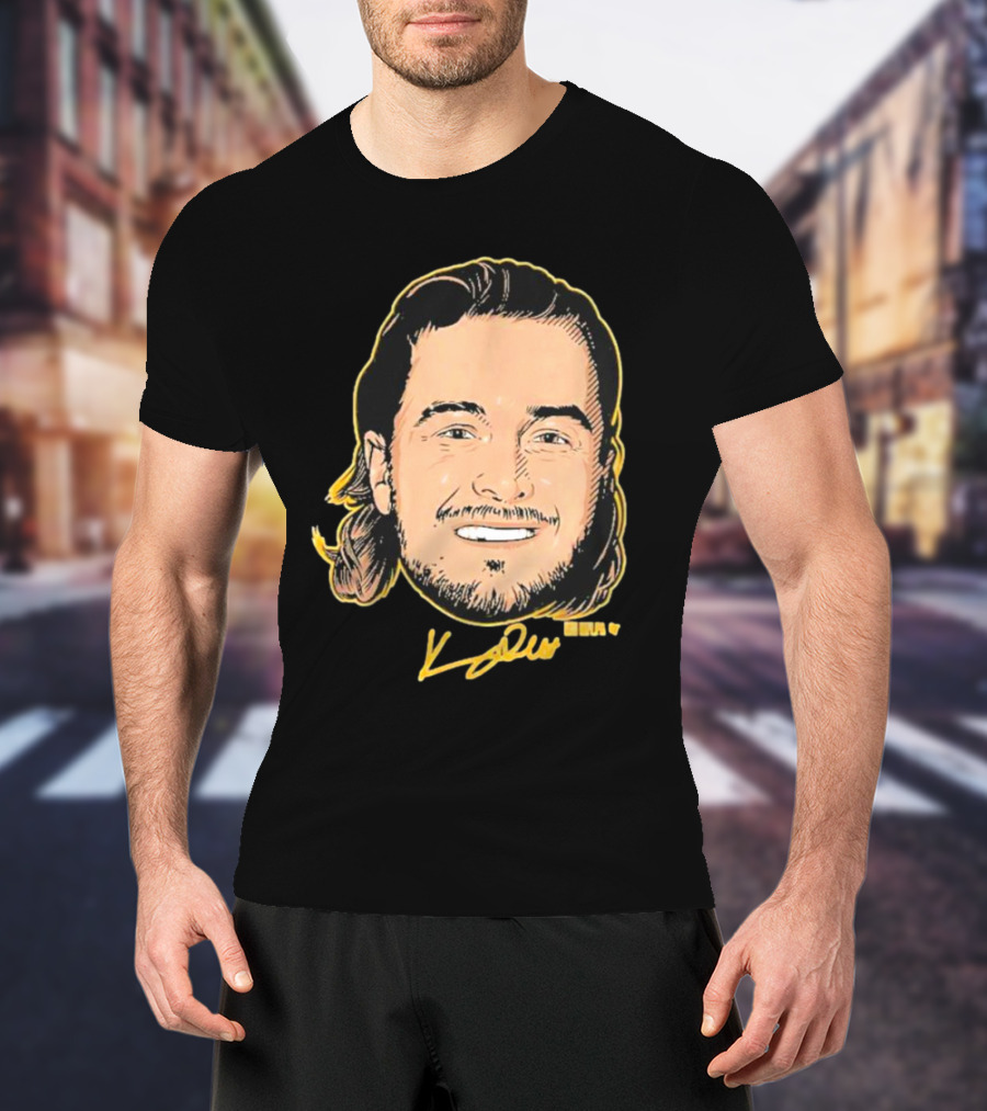 Kenny Pickett Swag Head Signature Présente T-Shirt