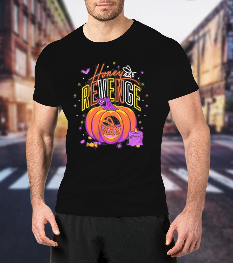 Honey Revenge Halloween Pumpkin Bee Spooky Cake T-Shirt