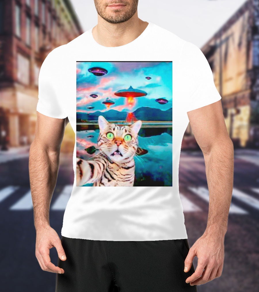 Cat Takes Selfie With UFOs In Scenic Landscape T-Shirt