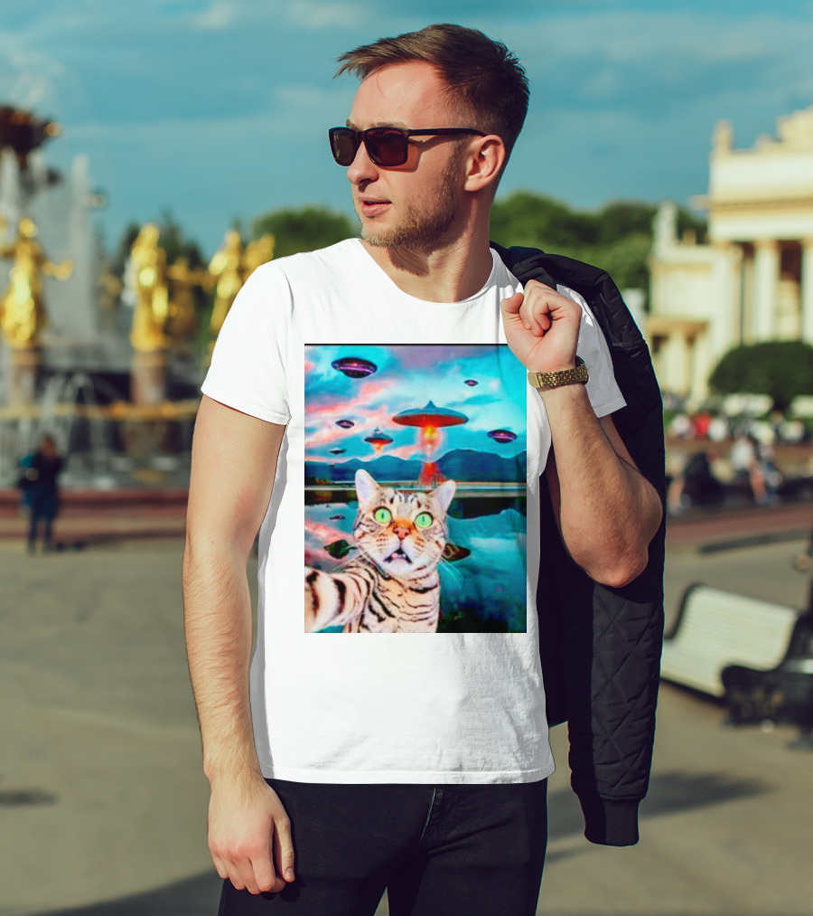 Cat Takes Selfie With UFOs In Scenic Landscape T-Shirt