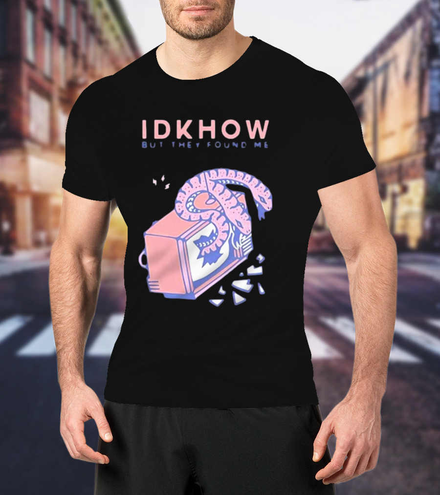 IDKhow But They Found Me Snake Crushed TV Pastel Pink Blue Image T-Shirt