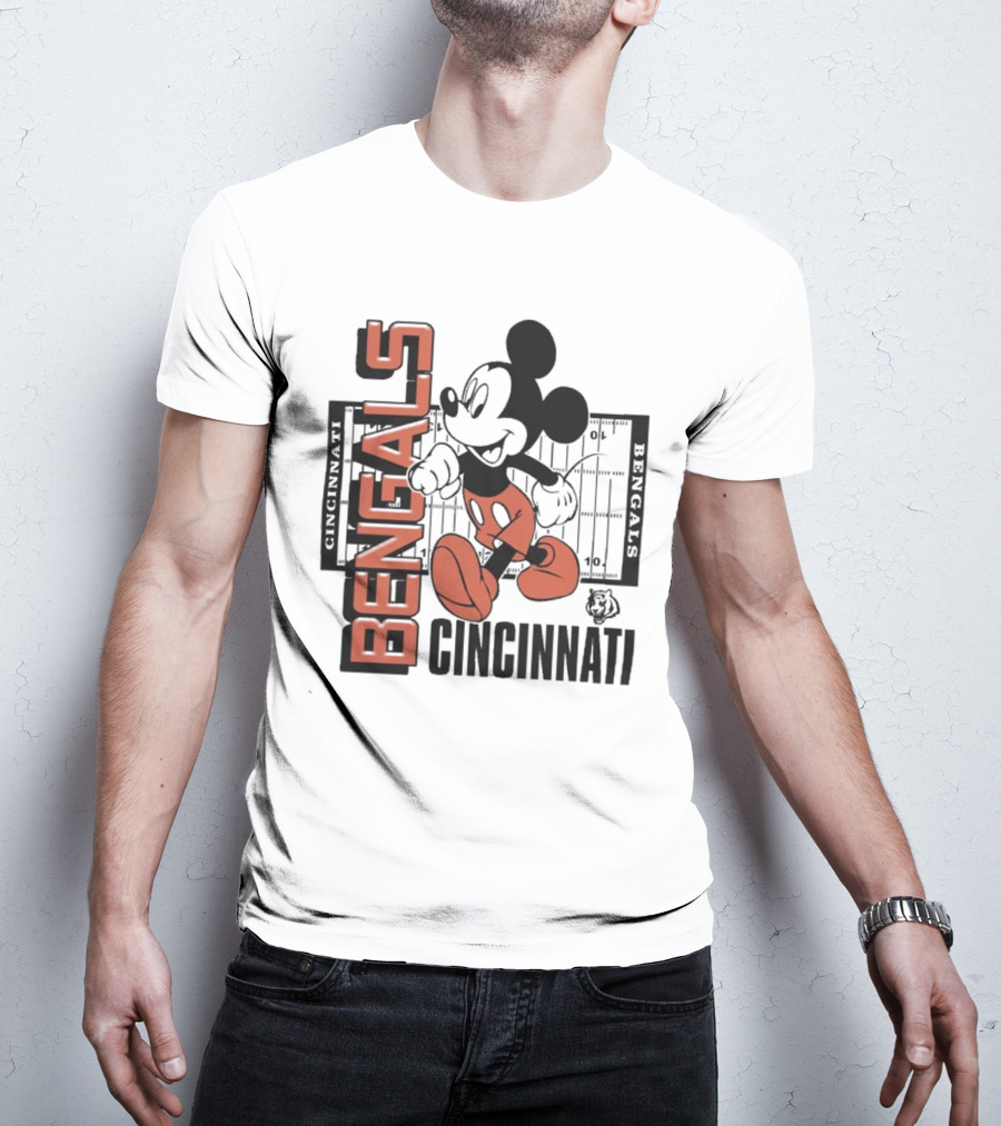Junkfood X NFL Bengals Mickey Cincinnati Football Field Vintage T-Shirt