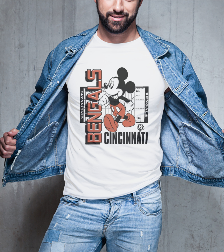 Junkfood X NFL Bengals Mickey Cincinnati Football Field Vintage T-Shirt