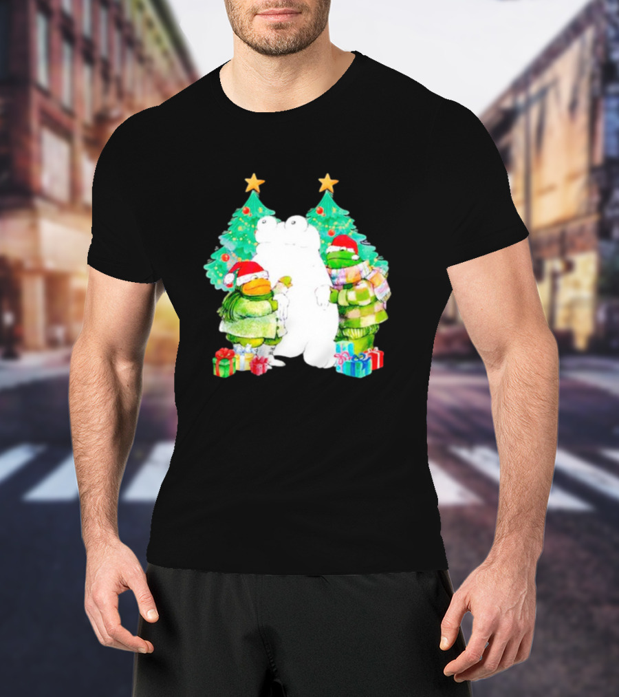 Frog And Toad Christmas Trees Presents Holiday Scene T-Shirt