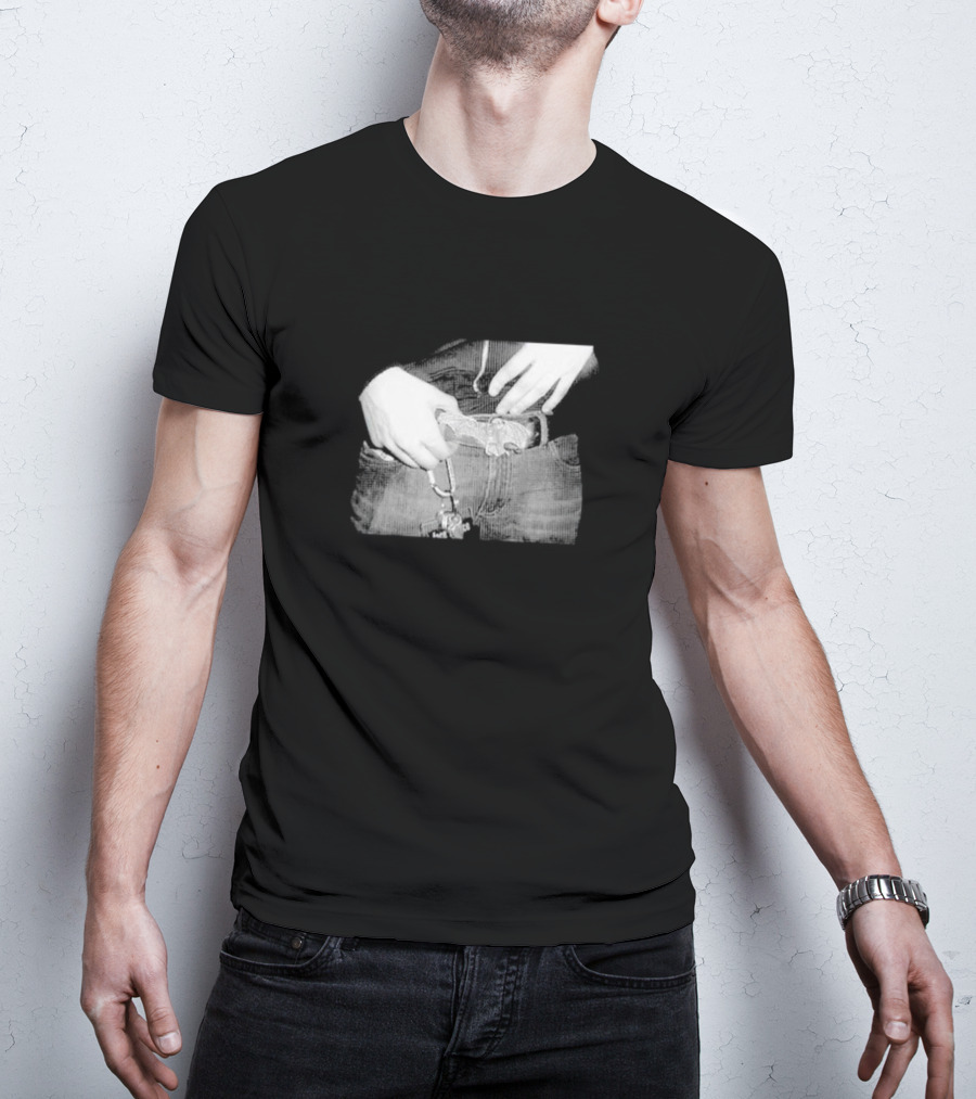 Birdloaf Bat Buckle Monochrome Close-Up T-Shirt