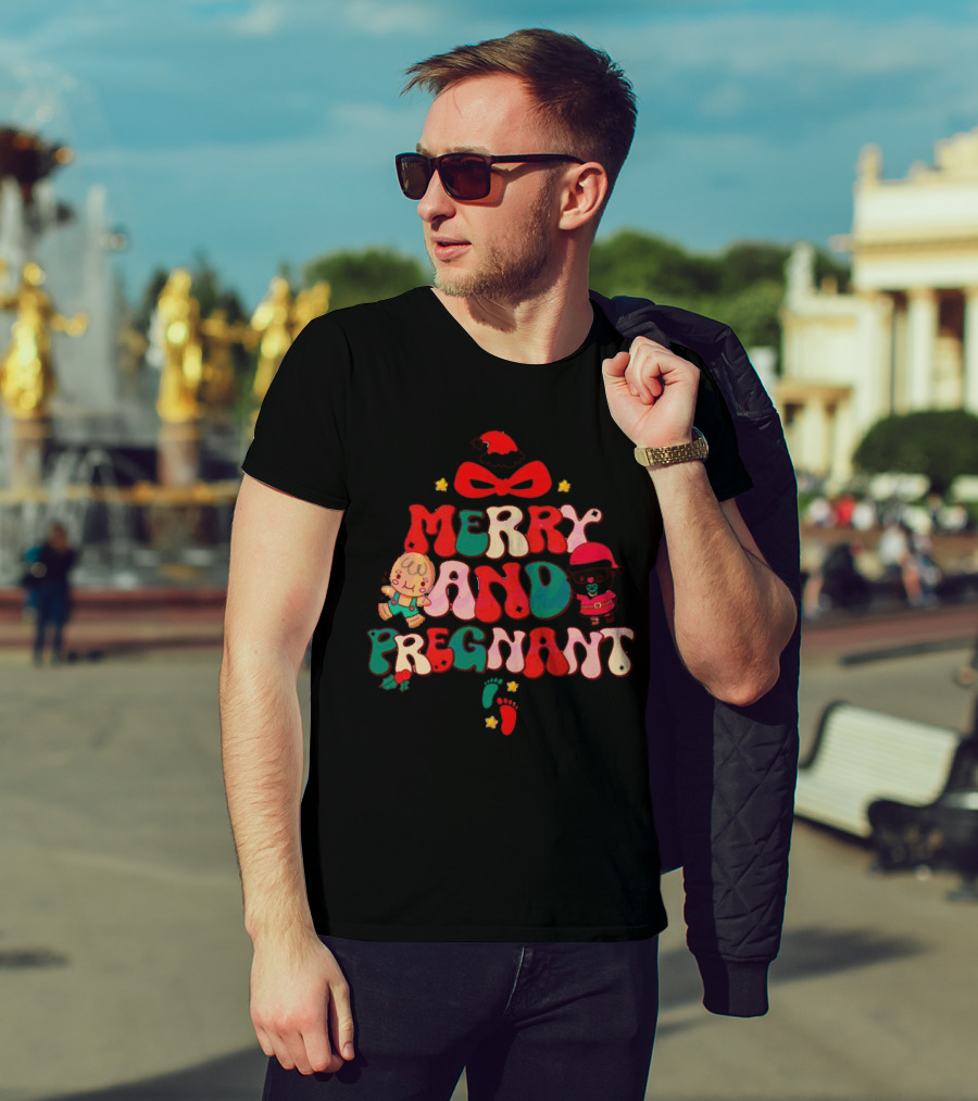 Merry And Pregnant Christmas Tree Baby Reveal With Santa Hat And Gingerbread People T-Shirt