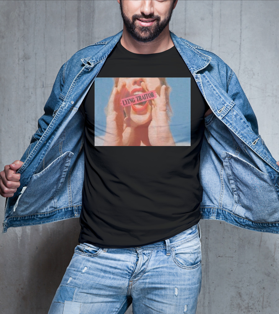Lying Traitor Shouting Red Lips Hand Gestures T-Shirt