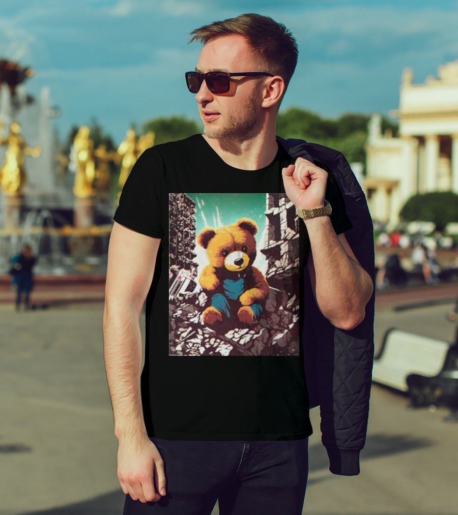Ceasefire Now Teddy Bear In War-Torn Ruins T-Shirt