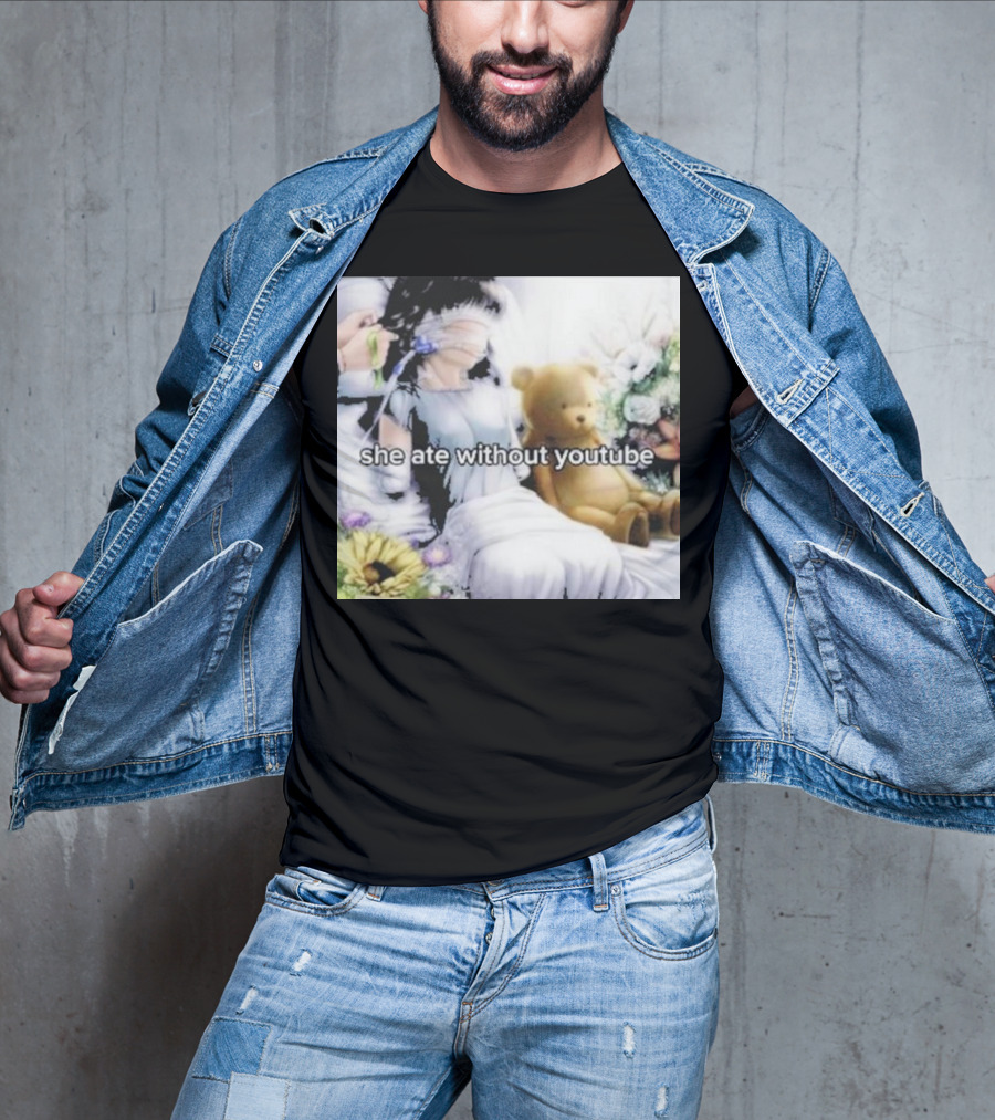 She Ate Without YouTube Floral Teddy Bear Aesthetic T-Shirt