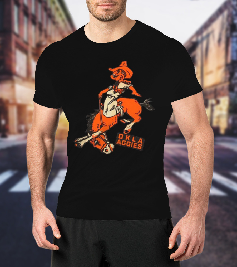Oklahoma State Okla Aggies Cowboy Riding Horse T-Shirt
