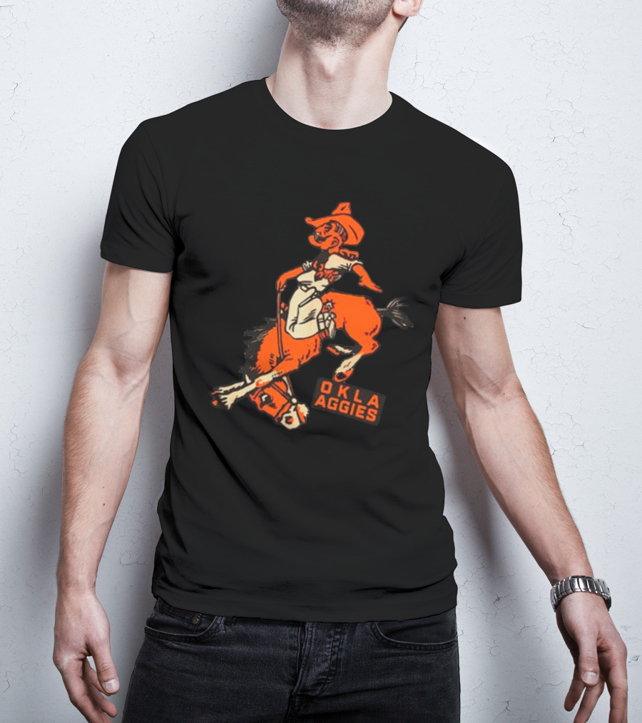 Oklahoma State Okla Aggies Cowboy Riding Horse T-Shirt
