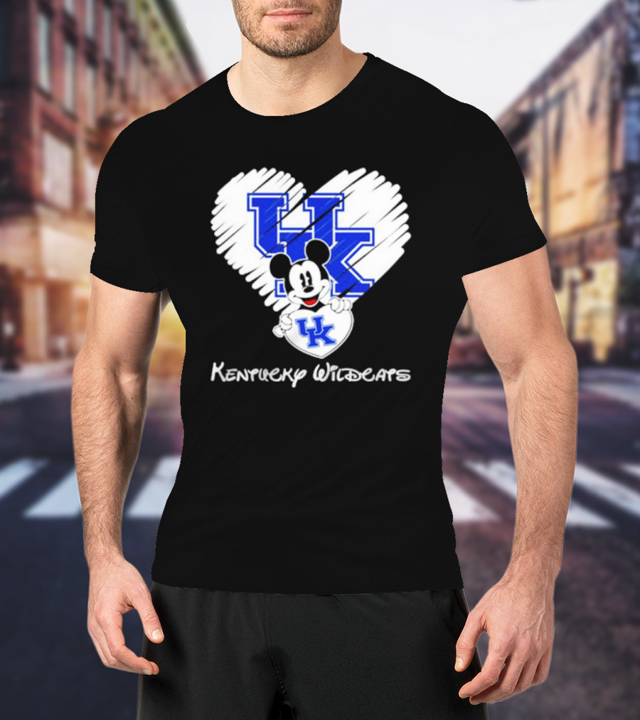 Kentucky Wildcats Heart With Mickey Mouse UK T-Shirt
