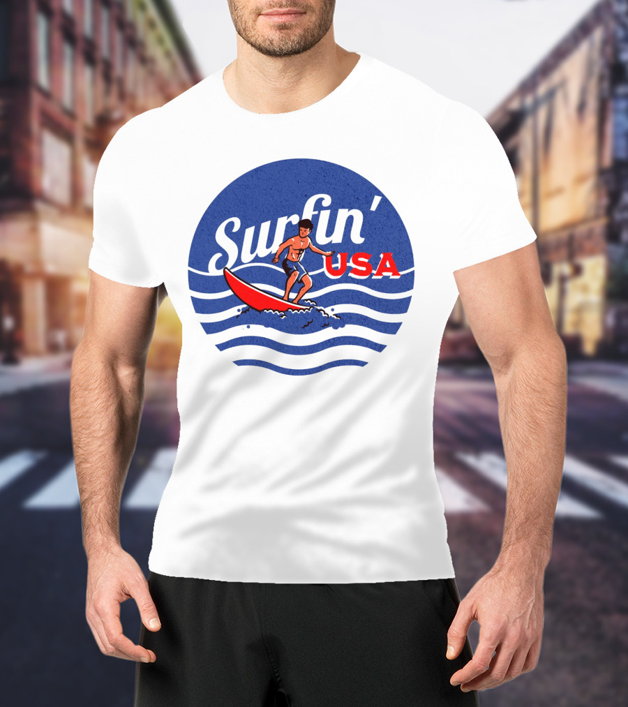 Surfin' USA Surfboard Waves Circle T-Shirt
