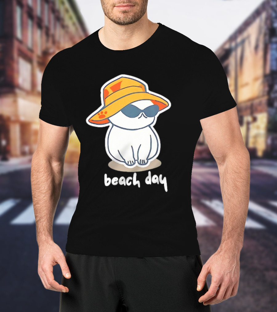 Cat Relaxing In Sunglasses And Hat For A Beach Day T-Shirt