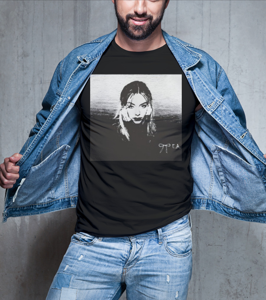 Eileen Alister The Alister E.A. Monochrome T-Shirt